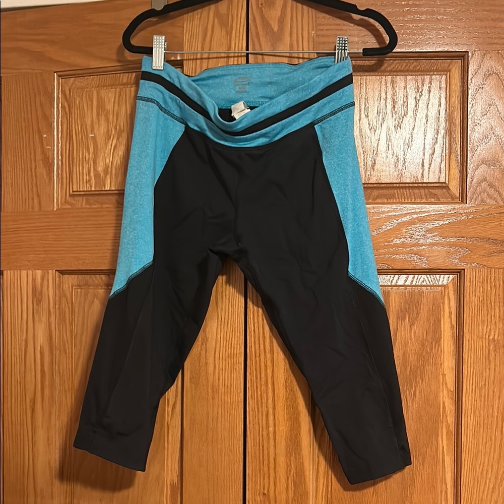 Black and Blue Athletic Leggings